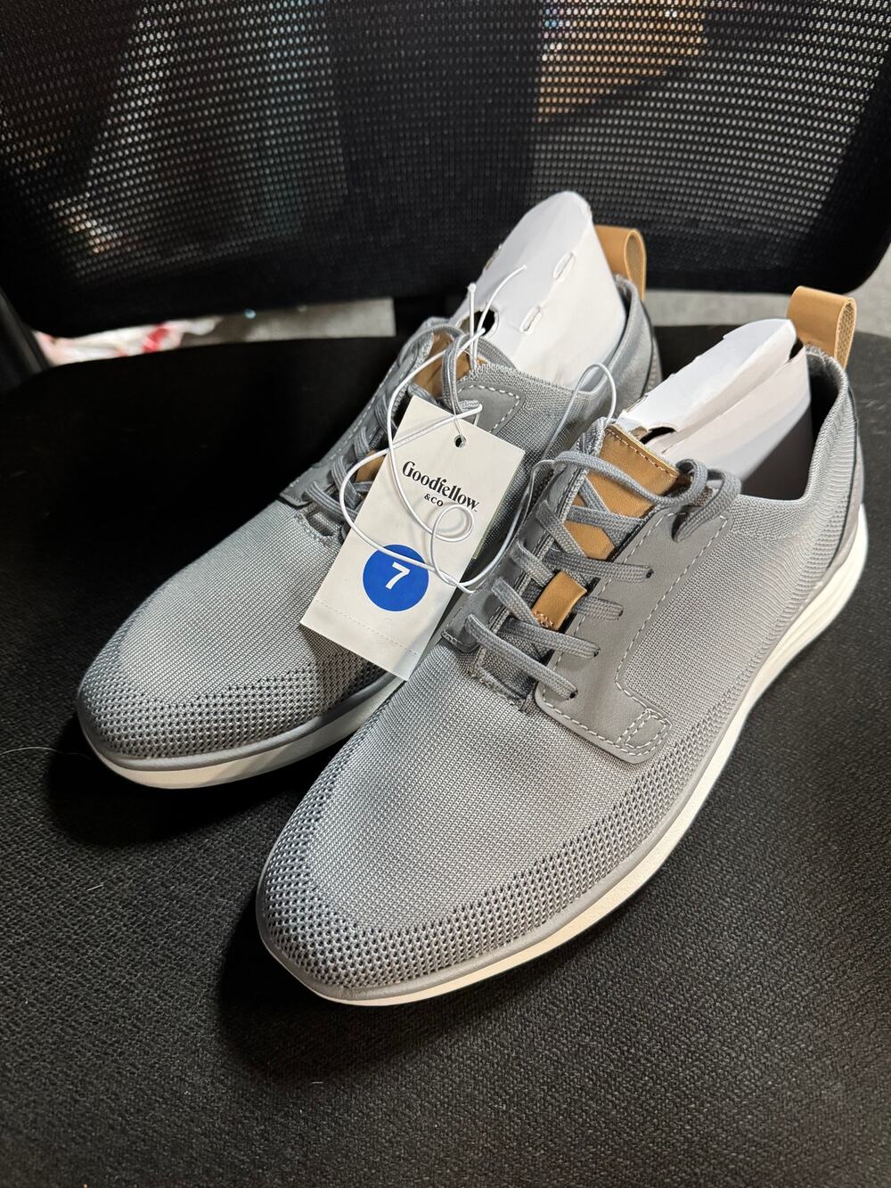 NWT - Goodfellow & Co Zeke Gray Casual Memory Foam Sneakers - Size 7